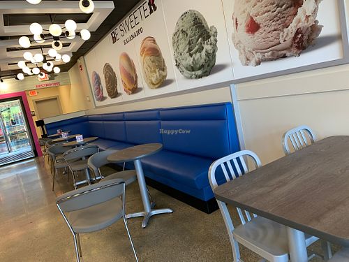  at Baskin Robbins in Michigan