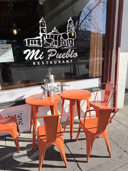 Exterior   at Taqueria Mi Pueblo in San Anselmo