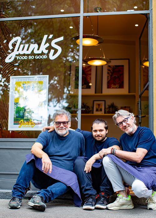  at Junk's Food So Good in Milan