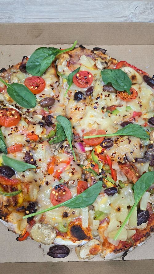  at Bushy's Pizza in Broome