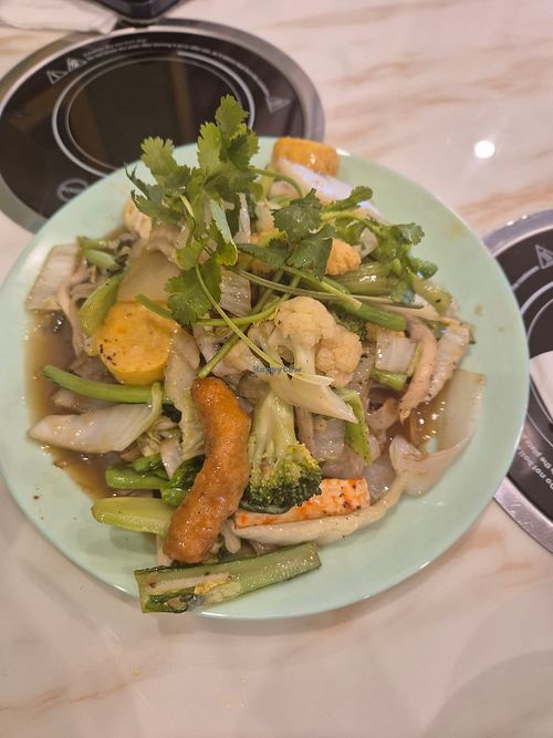 Stir fried flat noodle (dried) $22: absolutely delicious, perfect sauce, and mix of veggies and fake meat at Selina Hoang Lan Tinh Chay in Sunshine