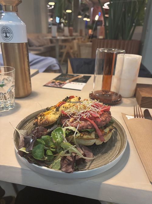 Vegan burger 💖  at Copper Branch in Haarlem