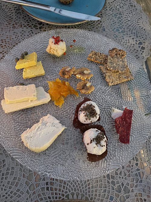 Cheese plate  at Moon in Siracusa