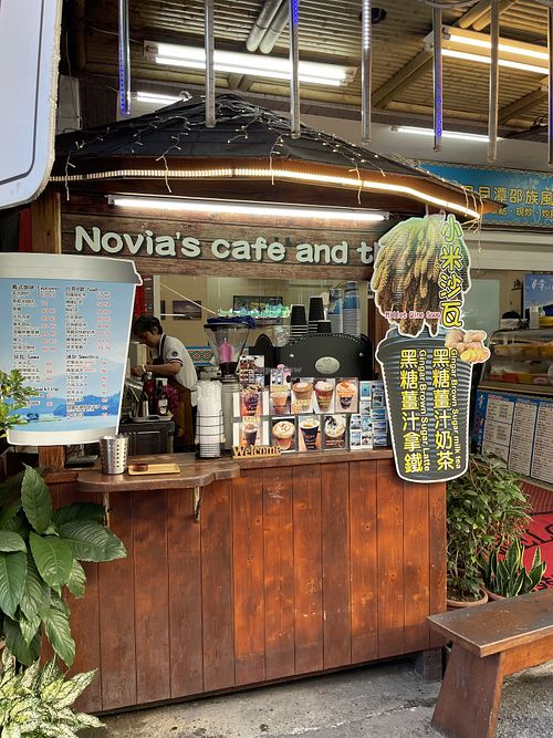 Stall front   at Novia's Café and Thé in Yuchi