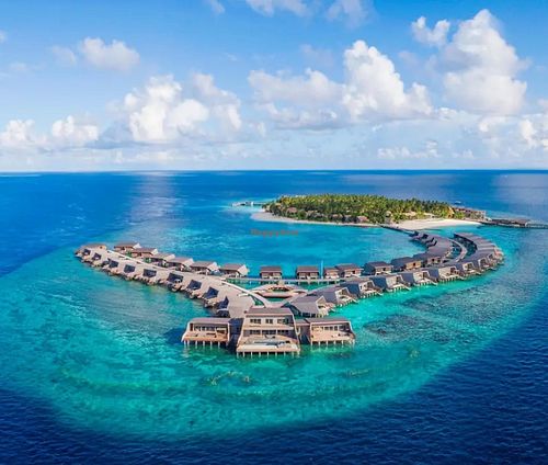 Resort  at The St. Regis Maldives Vommuli Resort in Rinbudhoo