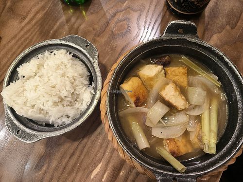 Tofu and lemongrass at MẸT Vietnamese restaurant & Vegetarian Met 4 in Hà Nội