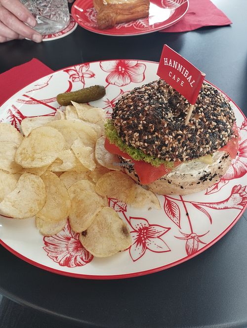 Vegan "salmon" bagel at Hannibal Store in Piemonte