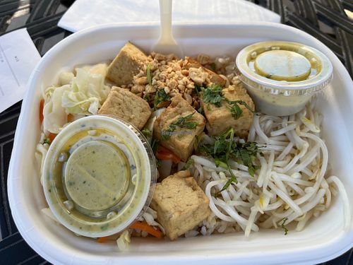 Make your own vegan bowl with Green Curry at Asian Box in Campbell
