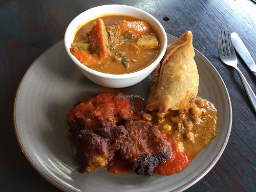 Curry, pakoras and samosa (all vegan) at Radhey Chai Bar in Fitzroy