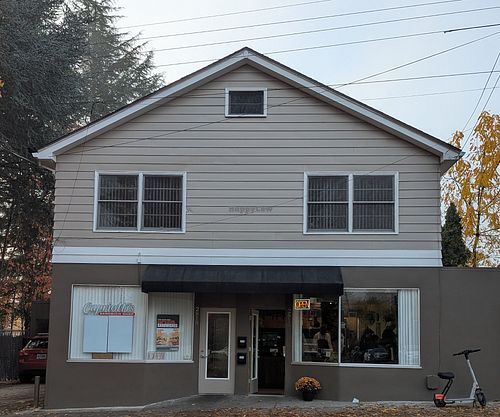 exterior at Catscratch Co-op in Portland