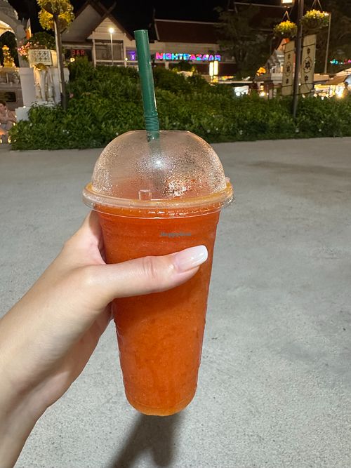 Papaya juice at Fruitory in Chiang Mai