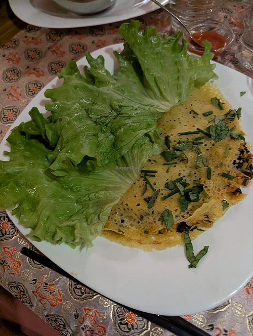 Bang xeo: crepe vietnamita vegana at Vietnamonamour Ristorante con camere in Lombardia