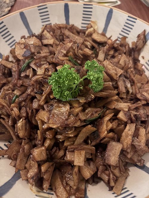 Tolles Essen und sehr nettes Personal   at June Bistros in Central Province