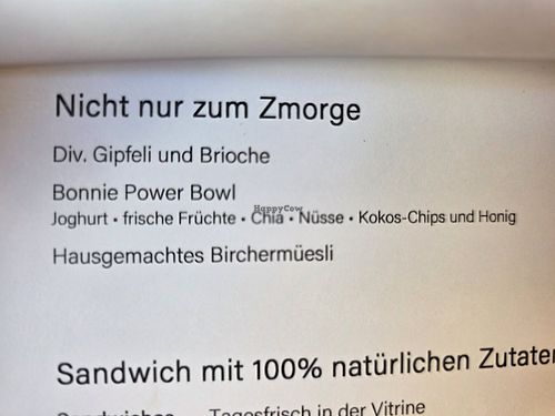 Breakfast bowl with yogurt, fruits, chia, nuts and honey at World of Bonnie in Zürich