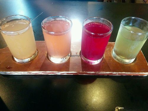 kombucha flights (4 different flavors kombucha on tap) at The Booch Bar in Hilo