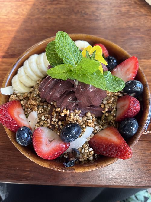 Muddy’s was our saving grace for good vegan breakfast in Cairns. They did an amazing açai bowl was so amazing that I had it every day. Staff super friendly. Other options as wel at Muddy's Cafe in Cairns