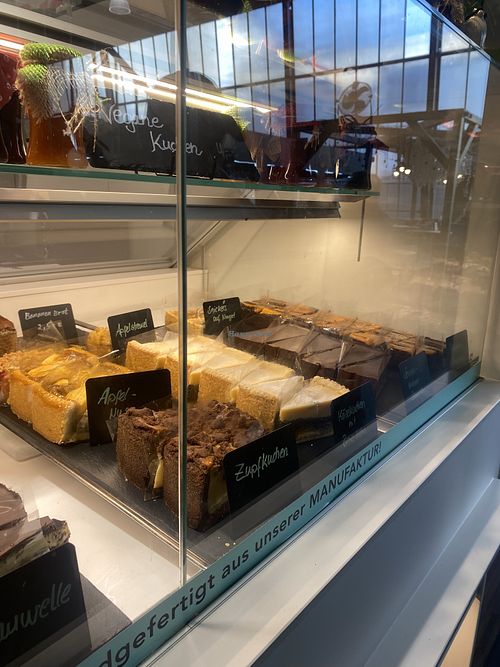 Vegan cake slices   at Mikey's Creations in Frankfurt