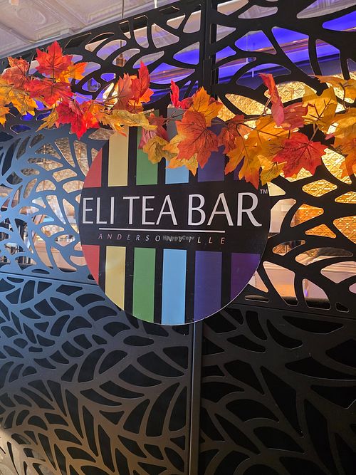 Sign at Eli Tea Bar in Chicago