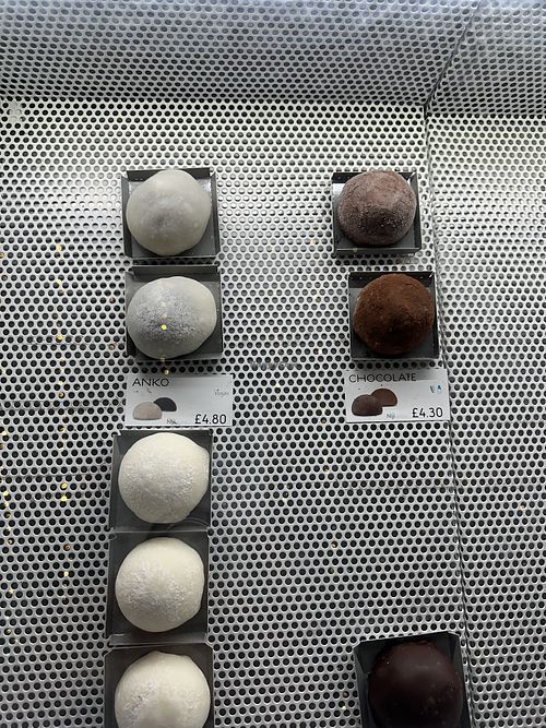 Vegan mochi options  at Niji Mochis in London