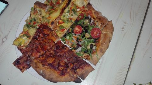 Vegan pizza at Kiez Vegan - Kortestrasse in Berlin