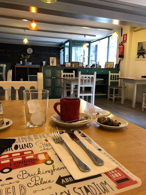 Free olives at Malak in Santiago De Compostela