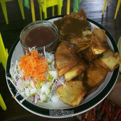 Breadfruit with vegeterian steak, stew beans and green salad at Veronica's Place in Puerto Viejo De Talamanca