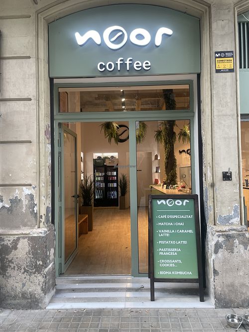 Entrance  at Noor Specialty Coffee in Barcelona