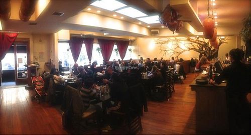indoor dining area  at GustOrganics in New York City