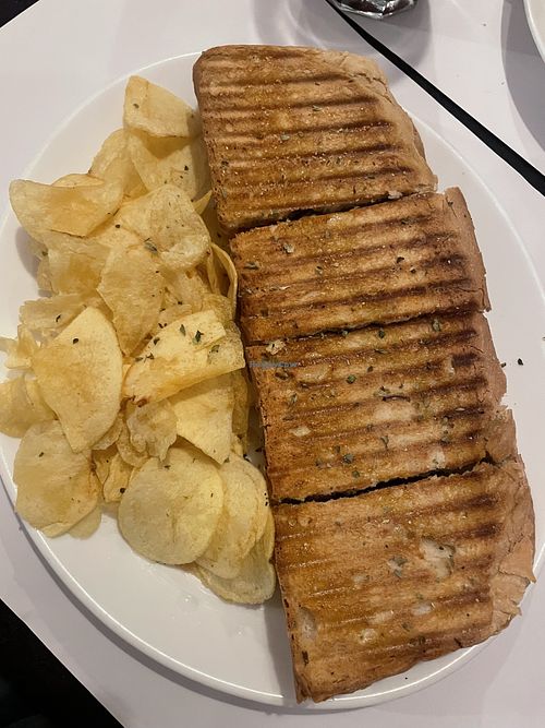 Vegan toastt  at Casa das Artes in Setúbal