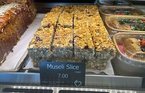 muesli slice at Hudsons in Auckland