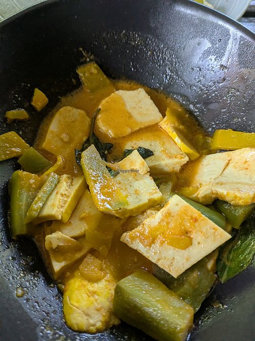 Fried red curry tofu at Mr. Deang's Shop in Chiang Mai