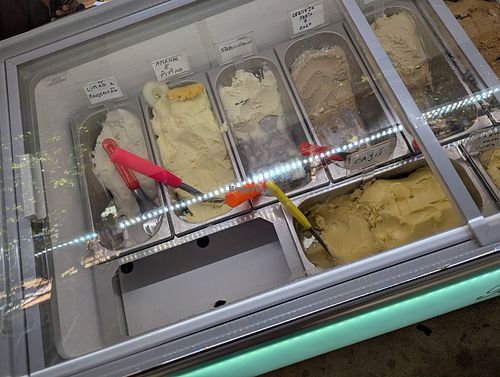 A few vegan options at Gelarte, la Gelateria Italiana in Maputo