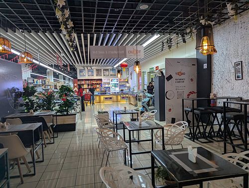 Inside at Tóquio Sushi in Maputo