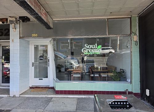 Outsidee  at Soul Greens in Highett