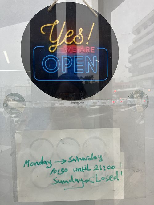 Opening hours  at Falafel Aloosh in Larnaca