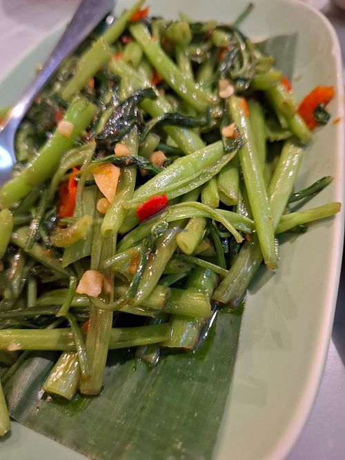 Morning Glory at Harmonique in Krung Thep Maha Nakhon