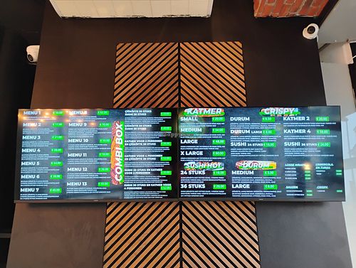 Alle items zijn gemaakt met vegan kofte at Hanzade Çigköfte Utrecht in Utrecht