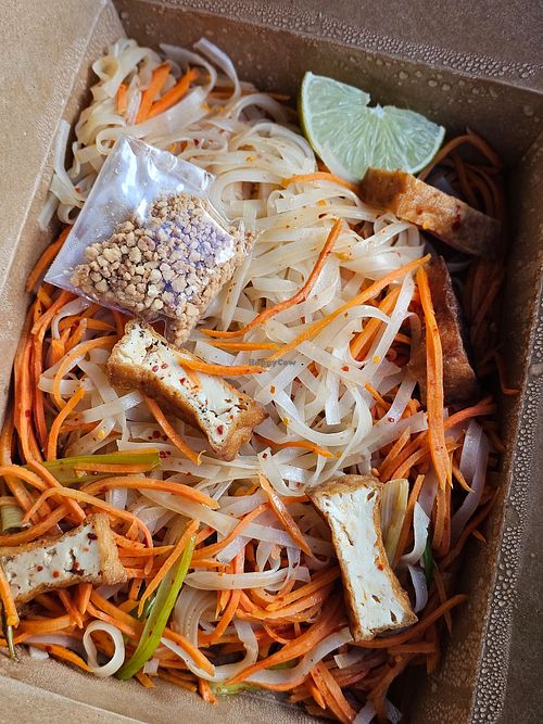 Pho Pad Thai at Loving Hut - Peoria, AZ in Peoria