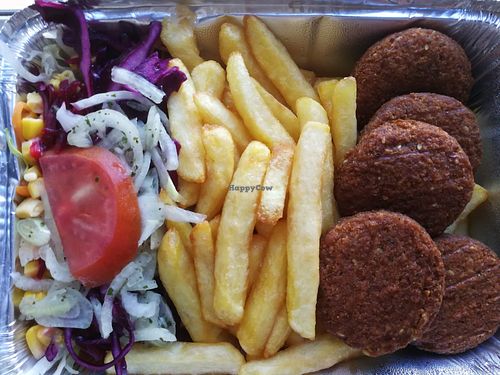 Plato de kebab para llevar at Mäc Döner Kebab (Moguer) in Andalucía