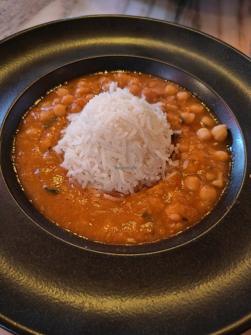 Kichererbseneintopf at Café Savoy in Wien