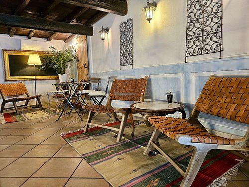 Cozy space upstairs to chill at O Cais Eco loja - Café - Comida in Silves