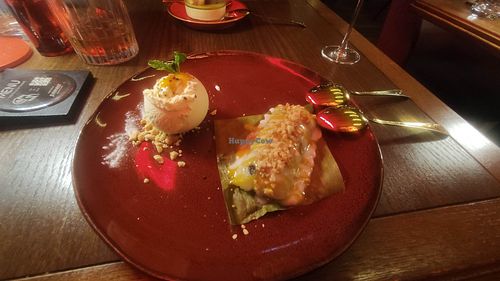 Thai Banana - köstliche Banane in sticky rice at OT Restaurant Hamburg in Hamburg