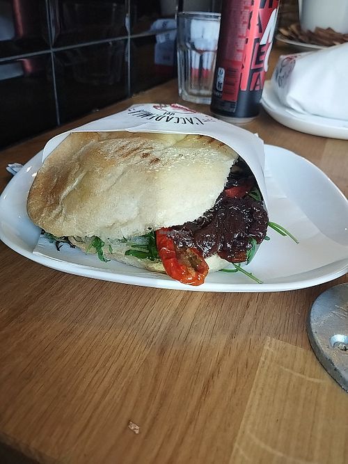Magistrale vegan at Accademia del Panino in Piemonte