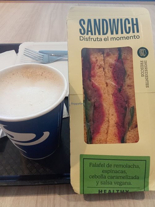 Leche de avena para el latte at Como Express in Comunidad De Madrid