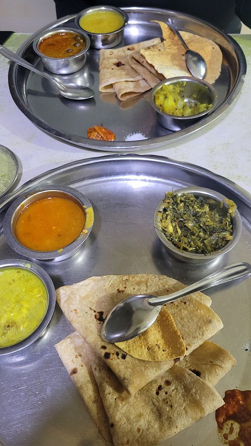 Thali sets at Sujata Upahar Gruha in Maharashtra