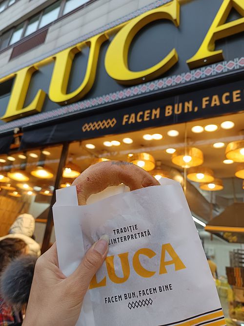 Courig con confettura di ciliegia. at Luca in București