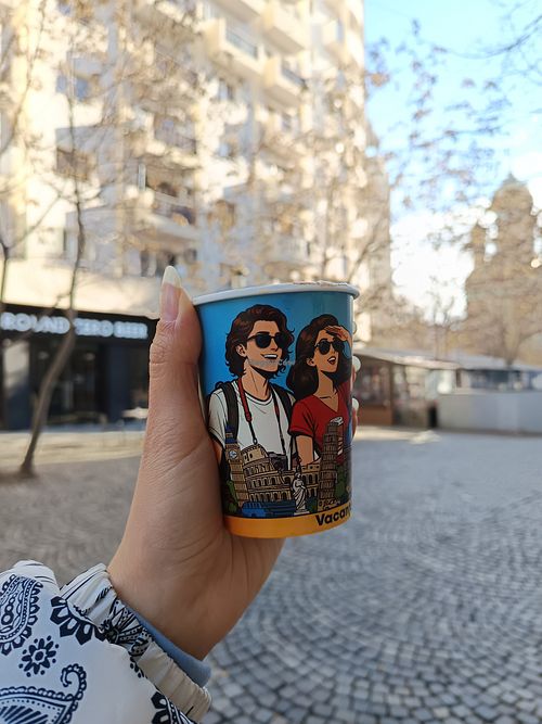 Cappuccino. at 5 to go Hanul lui Manuc in București