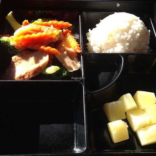 sautéed soy chicken and broccoli lunch box at Forest Thai in Staten Island