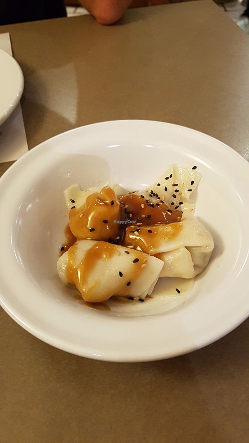 Dumplings at Yuan in Montreal