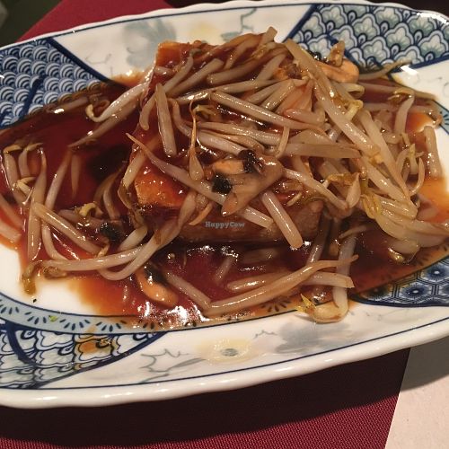 Tofu General Tao at Yuan in Montreal